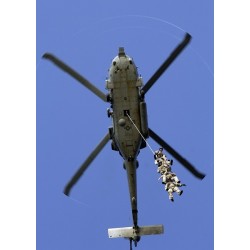 SPIE - Grapa (coarda) pentru insertia/extractia personalului in sau de pe teren cu ajutorul elicopterului